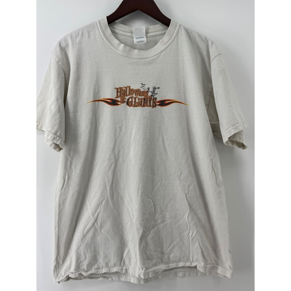 Vintage 2004 Halloween at Glamis Sand Dunes Graphic T-Shirt Beige Mens Large
